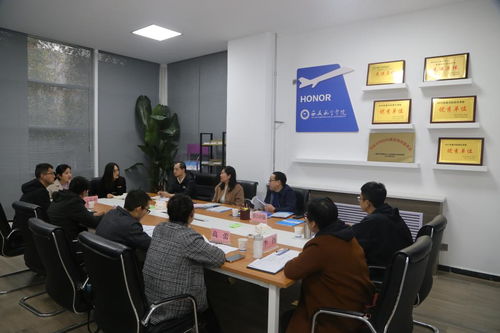 省委教育工委心理健康教育與咨詢示范中心驗(yàn)收專家組蒞臨我校調(diào)研指導(dǎo)